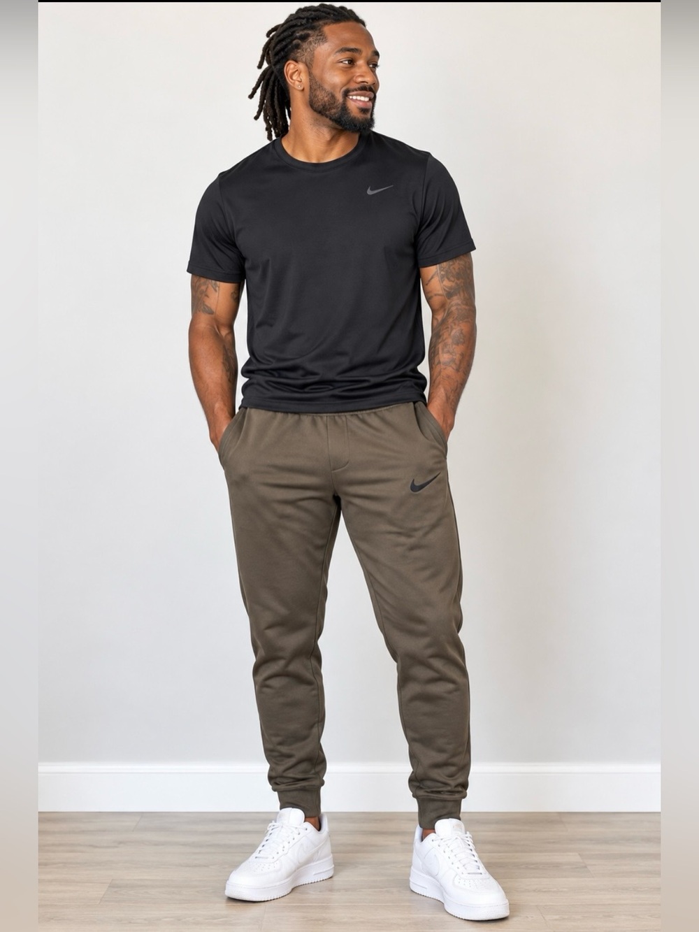 Nike Men's Olive Green Jogger Sweatpants